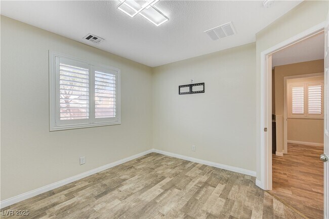 Building Photo - 7256 Sterling Rock Ave