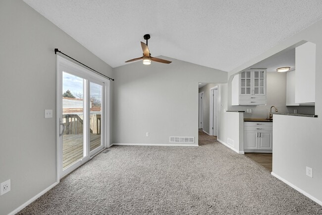 Building Photo - $2,375.00 - 3 Beds,2 Baths, Single Family ...