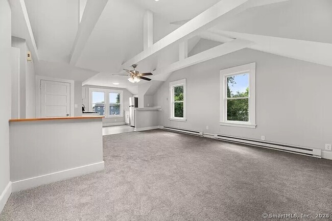 Building Photo - 31 Arden St