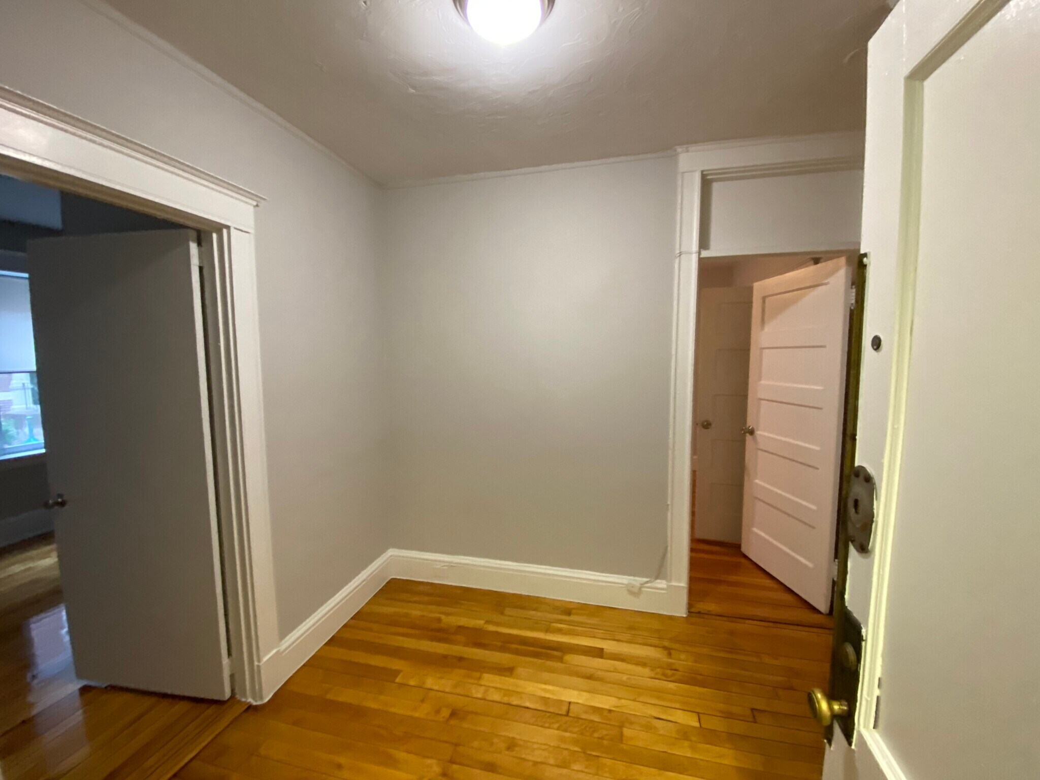 Building Photo - 228 South St