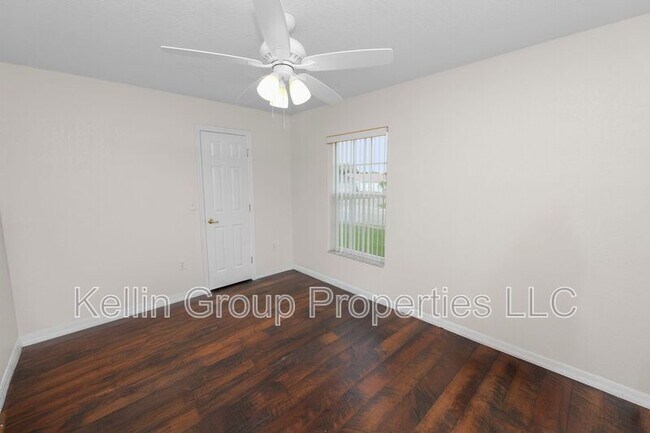 Building Photo - 3284 Sanoma Dr