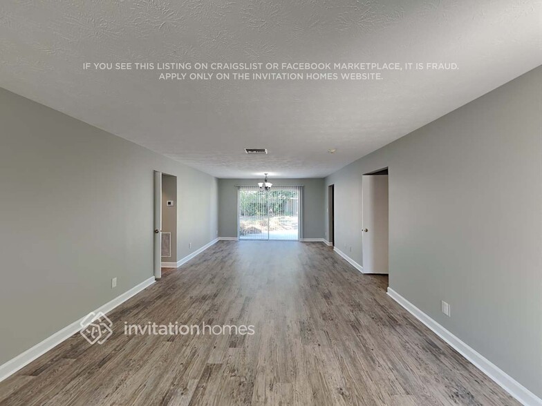 Building Photo - 4633 Waverly Ln