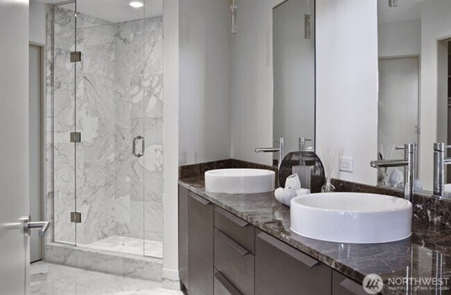 Building Photo - Stunning 2BR/2Bath luxury condo above Hyatt at Olive 8 APT 2905