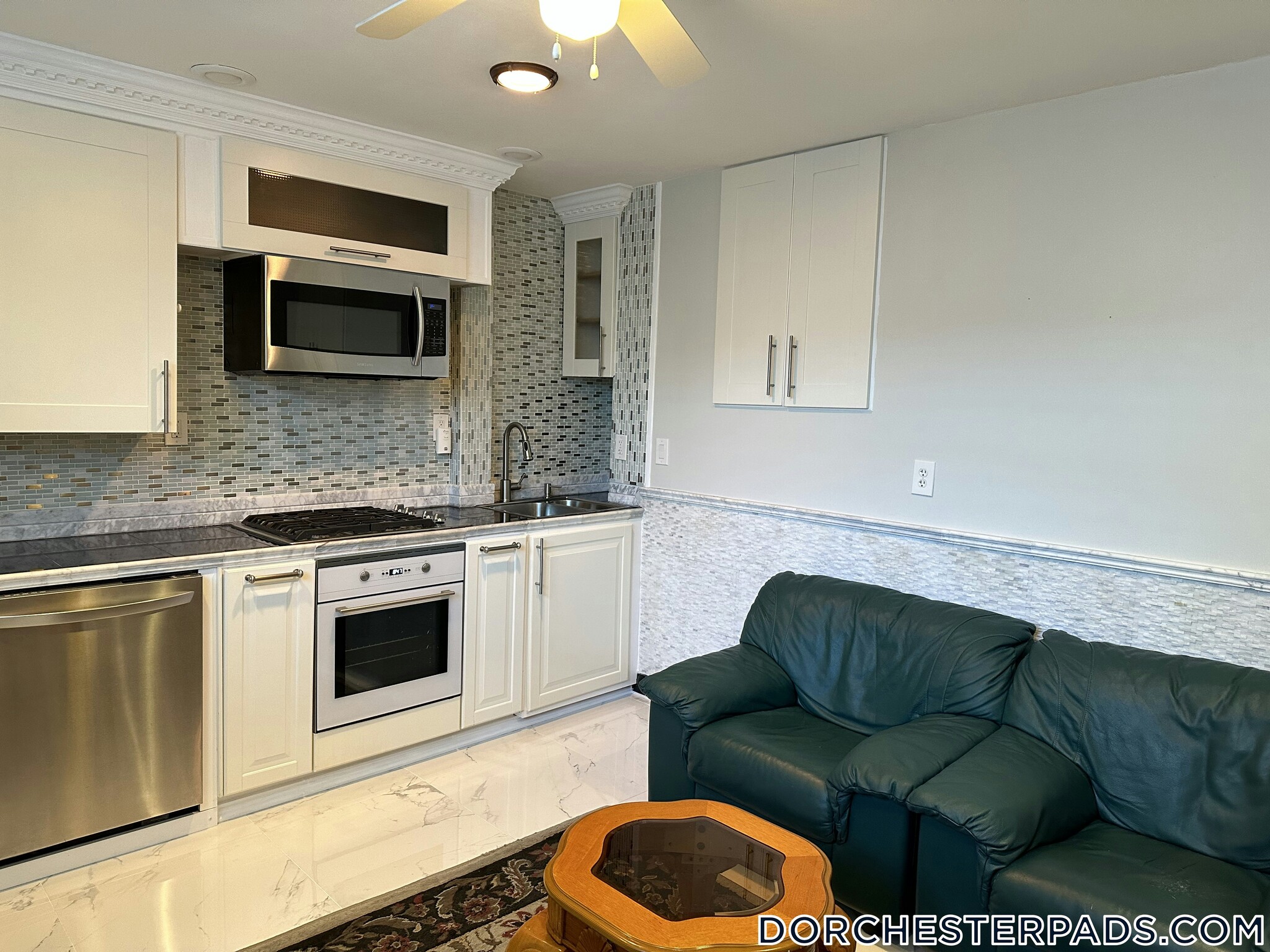 Building Photo - 235 Savin Hill Ave