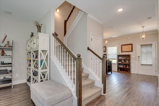 Building Photo - 108 Adelle Ct