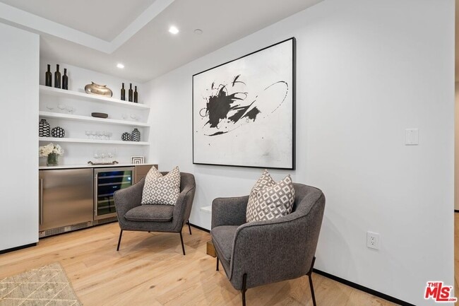 Building Photo - 1200 Angelo Dr