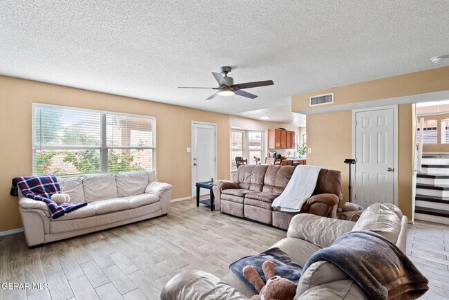 Building Photo - 12564 Paseo Alegre Dr