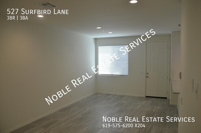 Building Photo - 527 Surfbird Ln