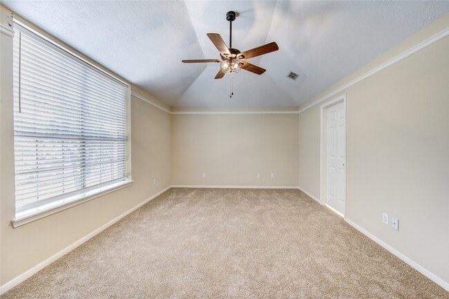 Building Photo - 4219 Margate Dr