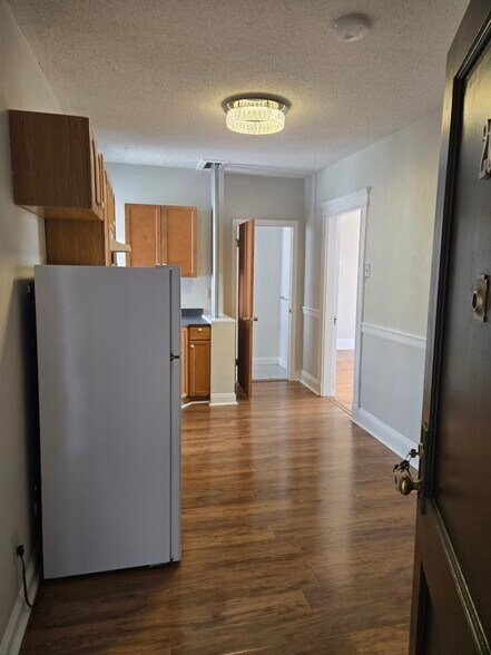 Building Photo - 1186 Commonwealth Ave