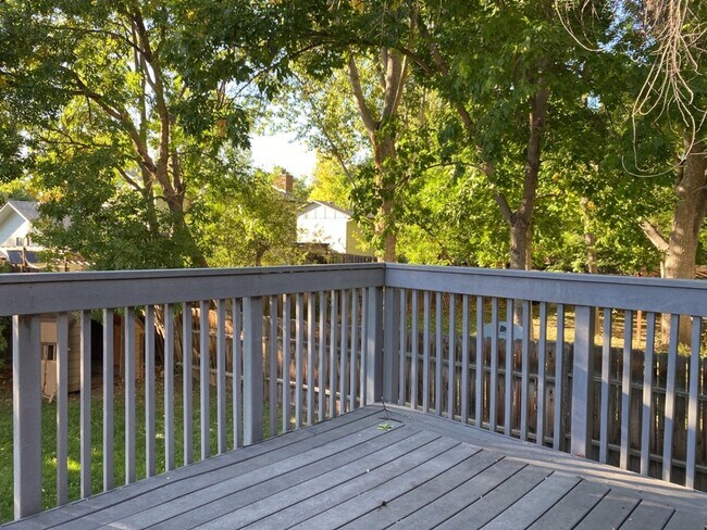 Building Photo - STUDENTS WELCOME! 5 Bedroom 3 Bathroom Bi-Level Single-Family Home in Midtown Fort Collins