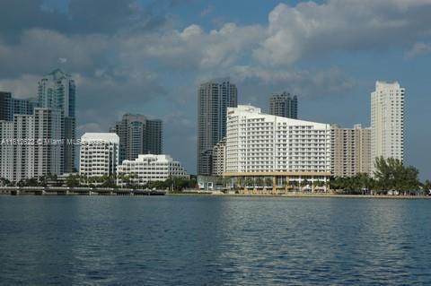 Building Photo - 540 Brickell Key Dr