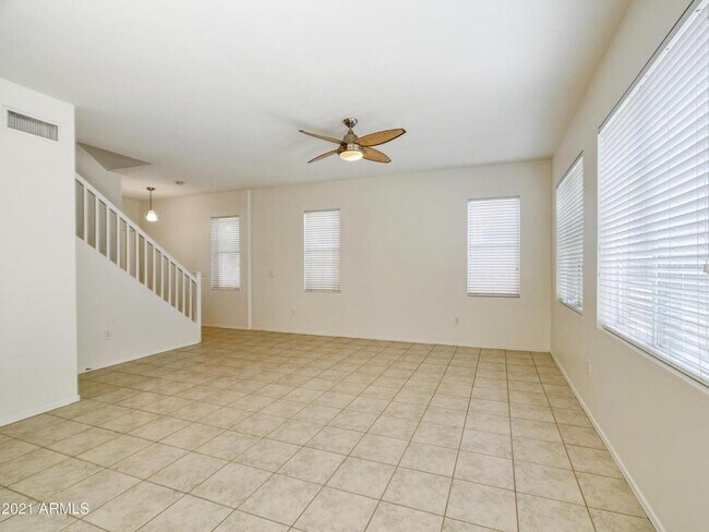 Building Photo - 34901 N 30th Dr