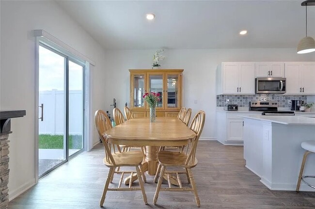 Building Photo - 2154 Willow Banks Ln