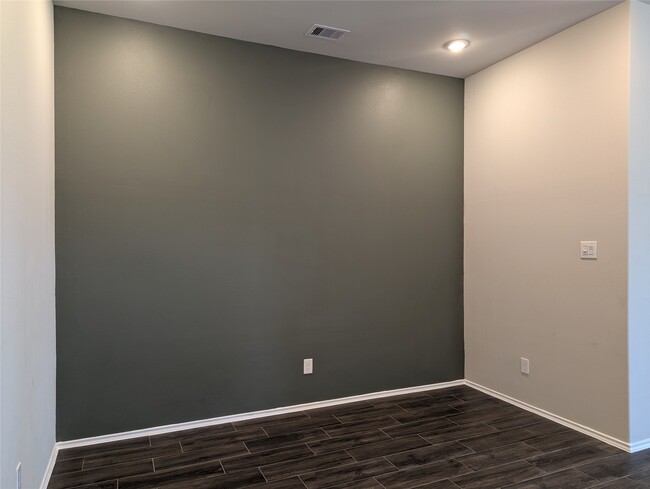 Building Photo - 4431 Stone Ridge Ln