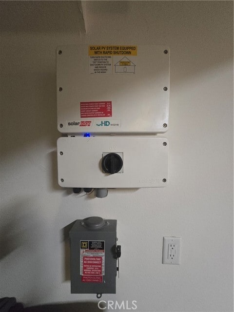 Building Photo - 10901 Montauk Ln