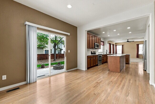 Building Photo - 3-Bedroom Home + Separate Office & Loft | 3-Car Garage