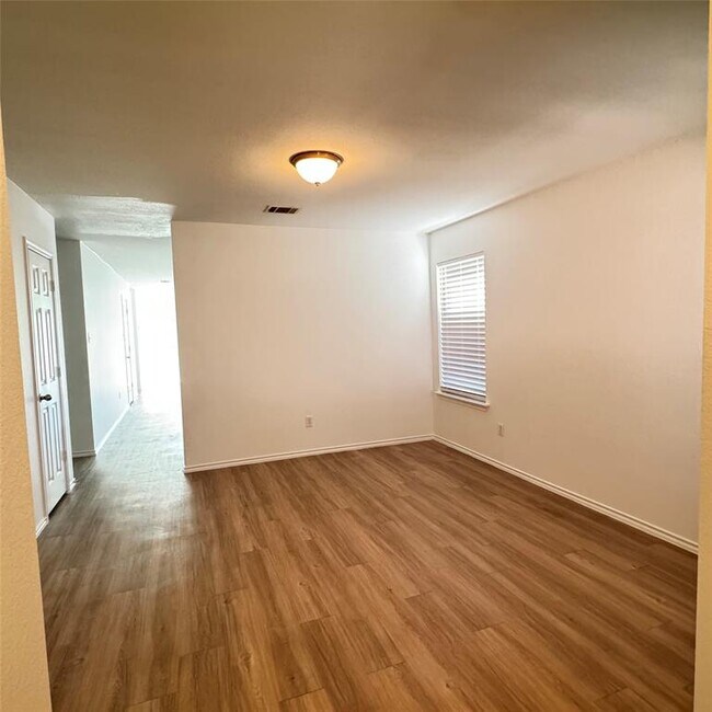 Building Photo - 12305 Granton Cove