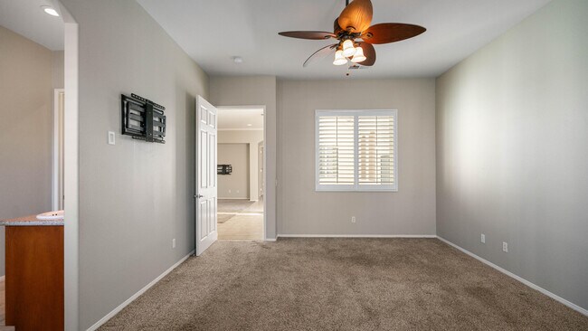 Building Photo - 49142 Barrymore St