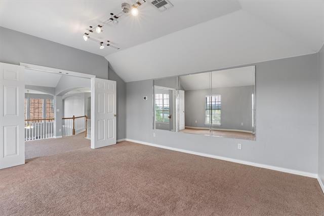 Building Photo - 5701 Chippewa Trail