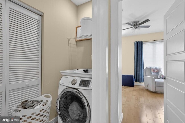 Building Photo - 1504 Earl St