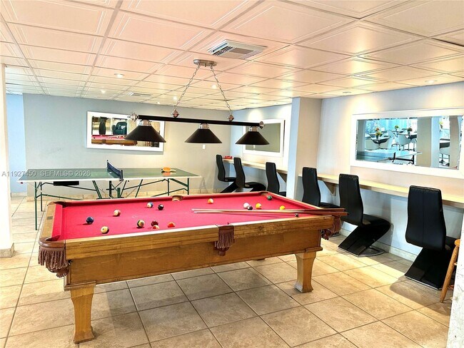 Building Photo - 121 Golden Isles Dr