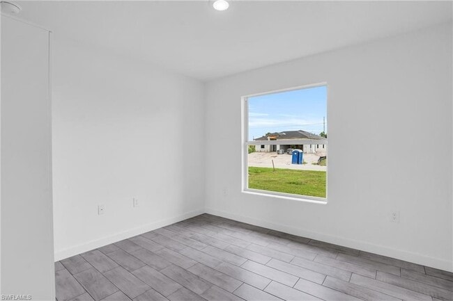 Building Photo - 2812 15th St SW