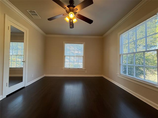 Building Photo - 1321 Smilax Ave