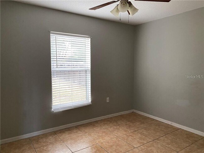 Building Photo - 620 Chestnut Ave