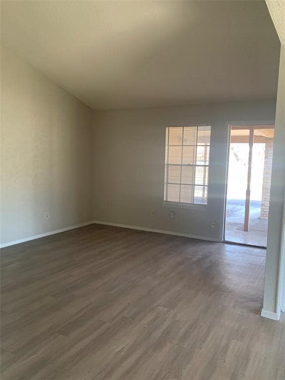 Building Photo - 7701 Croftwood Dr