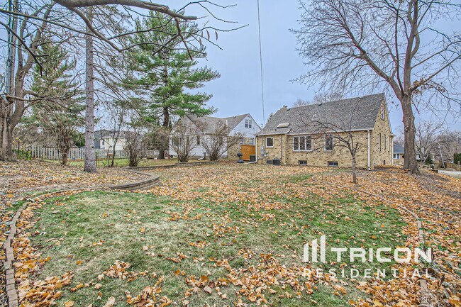 Building Photo - 5013 William Ave