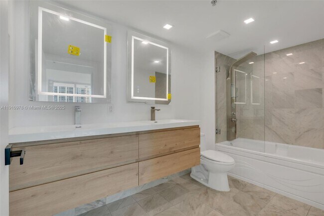 Building Photo - 31 SE 5th St