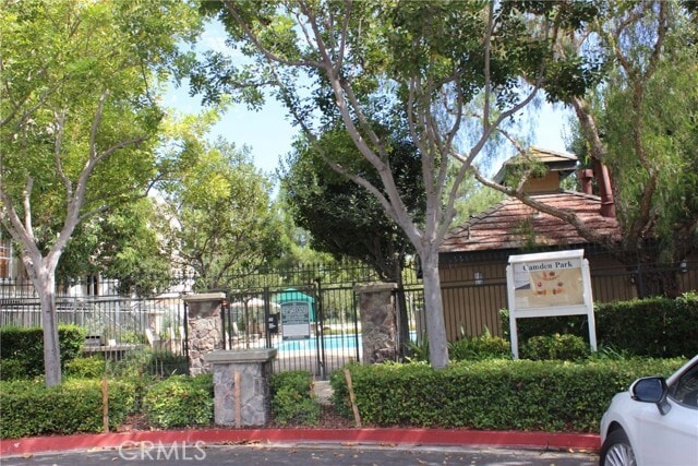 Building Photo - 3 Tulare Dr