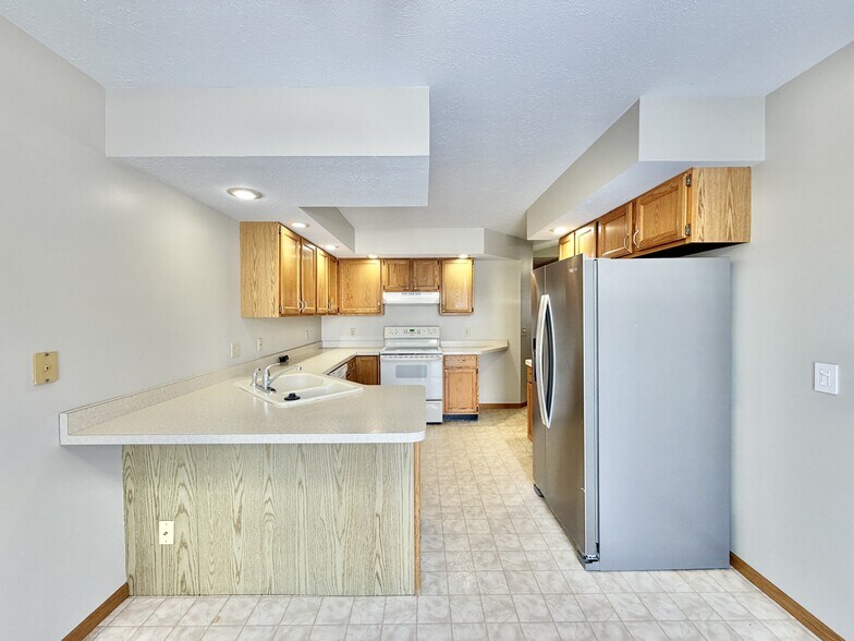 Building Photo - 3204 Westminster Rd