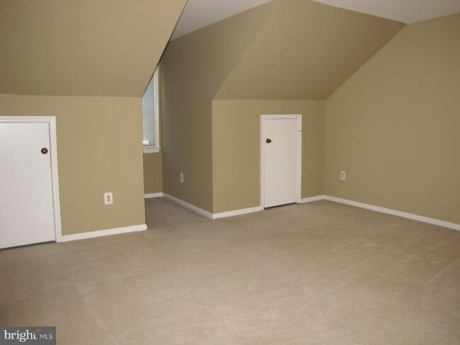 Building Photo - 7527 Chrisland Cove