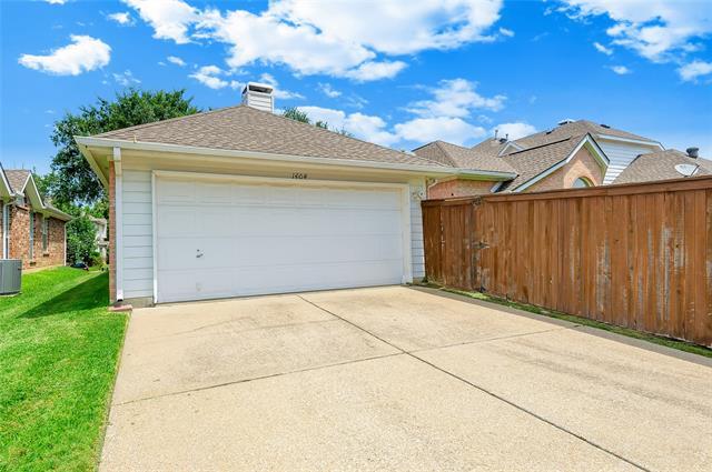 Building Photo - 1404 Ranch Hill Dr