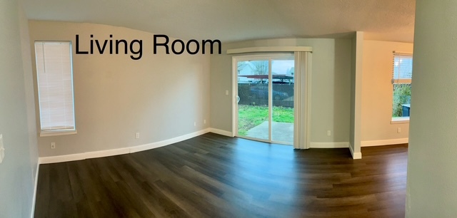 Living Room - 3608 White Oak Ct NE