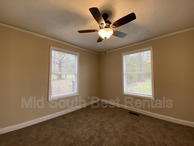 Building Photo - 1412 Adams St