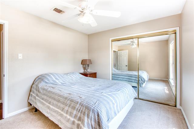 Building Photo - 1311 Royal Palm Ln