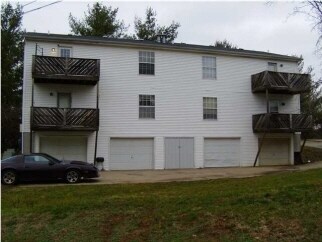 Building Photo - 247 Centennial Dr