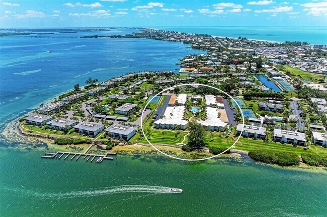 Building Photo - 6300 Flotilla Dr