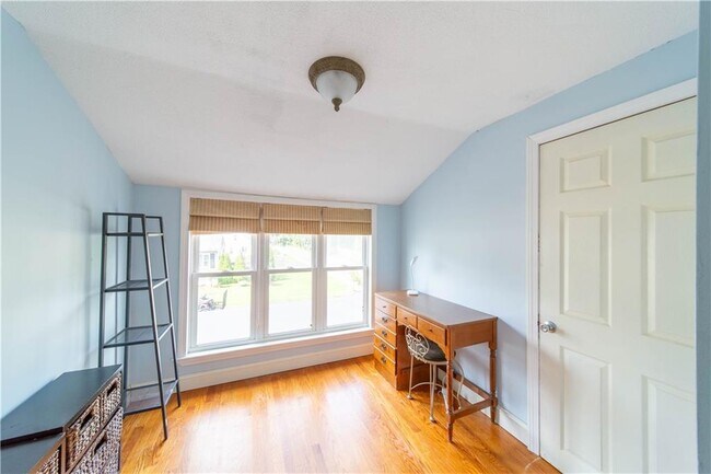 Building Photo - 283 Tidewater Dr