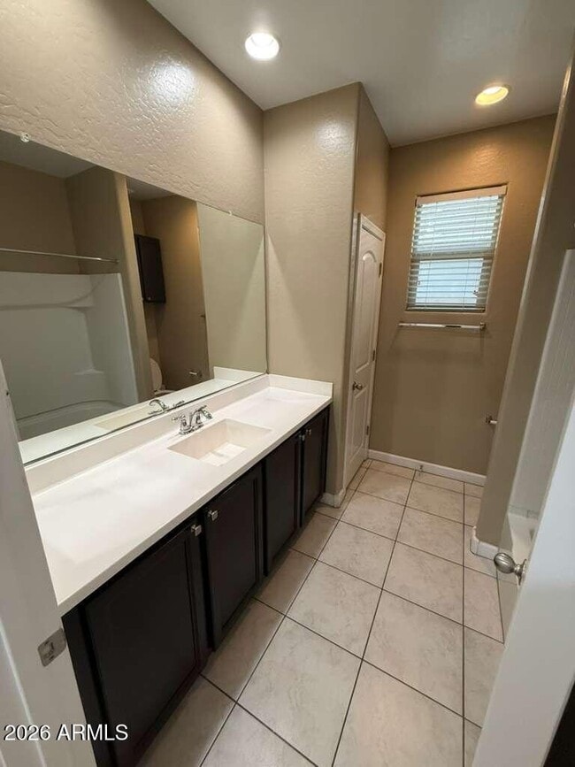 Building Photo - 41326 W Jenna Ln