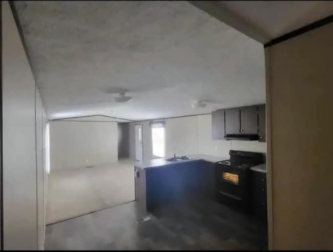 Building Photo - 1959 New Natchitoches Rd