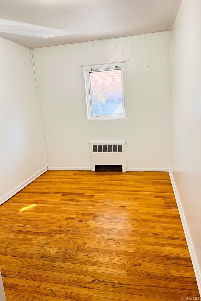 Building Photo - 4101 Barnes Ave