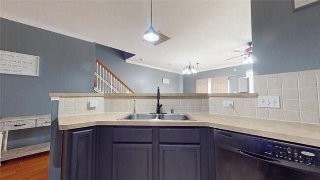 Building Photo - 8030 Singing Sonnet Ln