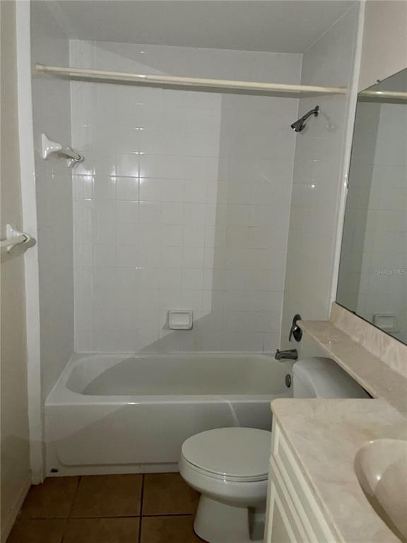 Building Photo - 5397 Admiral Way