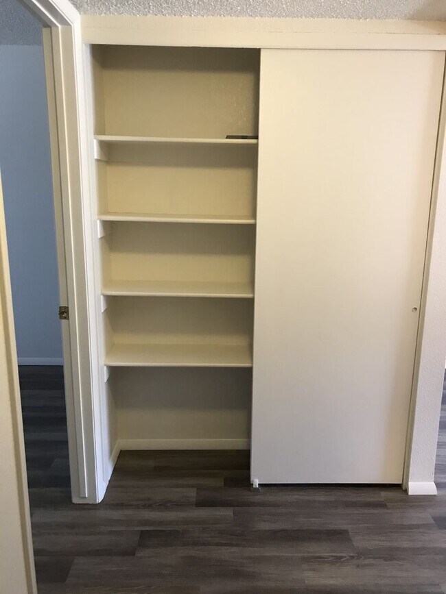 Building Photo - 1971 Magnolia Dr