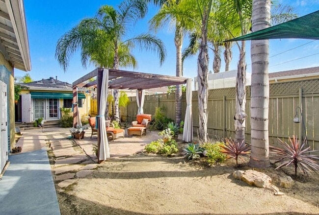 Building Photo - Beautifully Maintained Single-Level Home in La Mesa — 3 Bed / 2 Bath | 1,627 Sq Ft