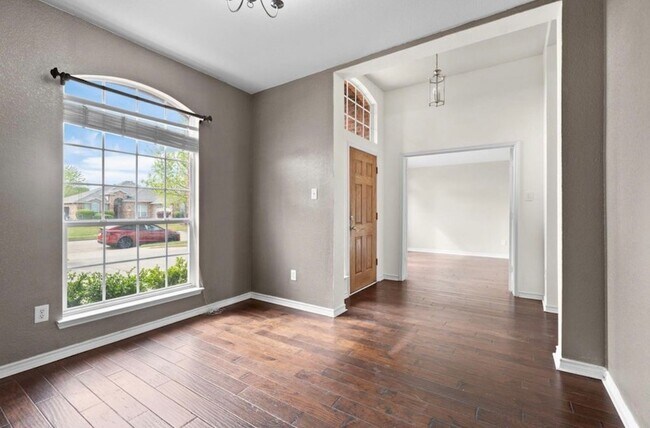 Building Photo - 12258 Latigo Dr